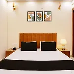 Hotel O Radha Vrinda