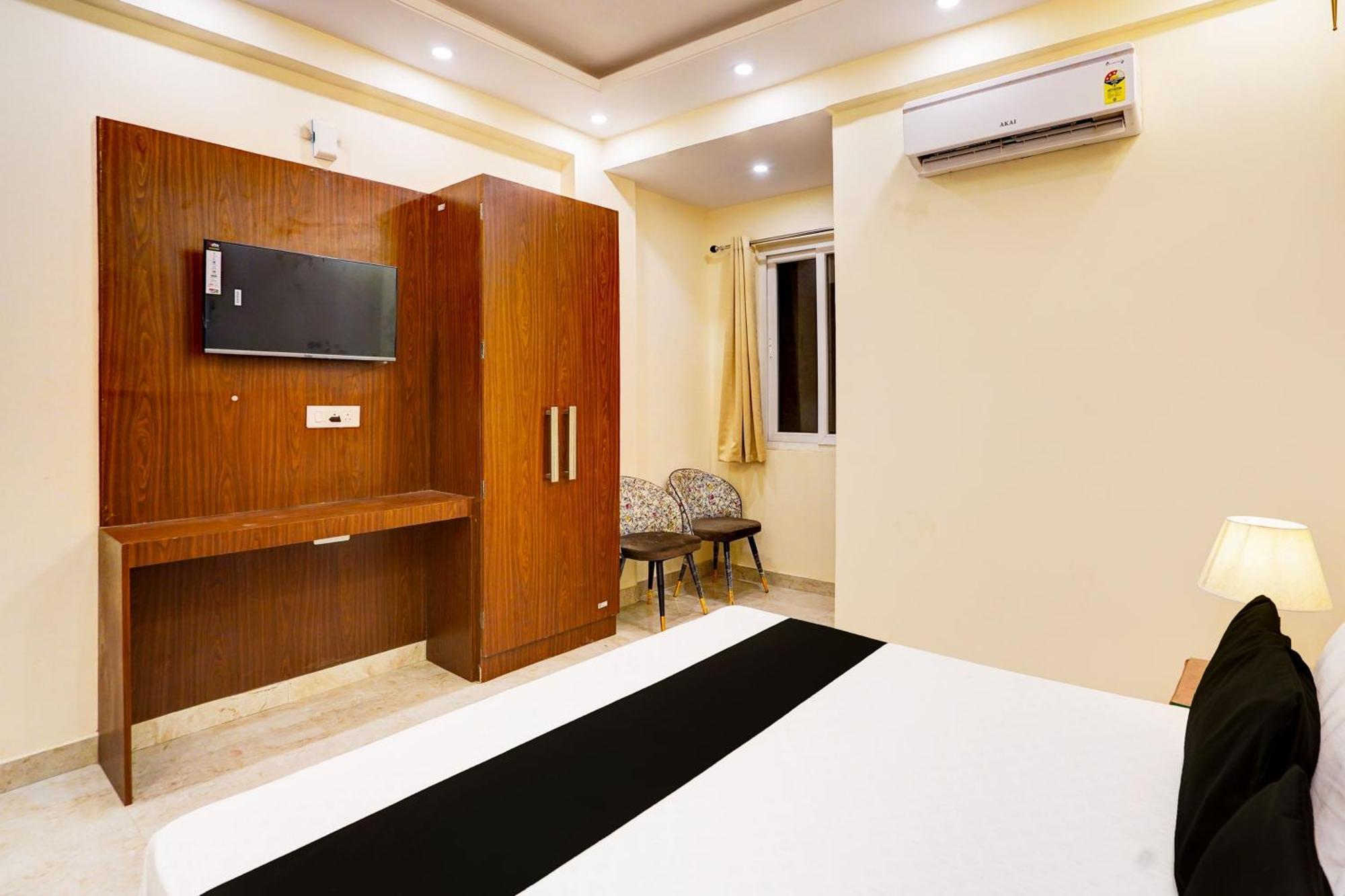 O Radha Vrinda Hotel Vrindavan